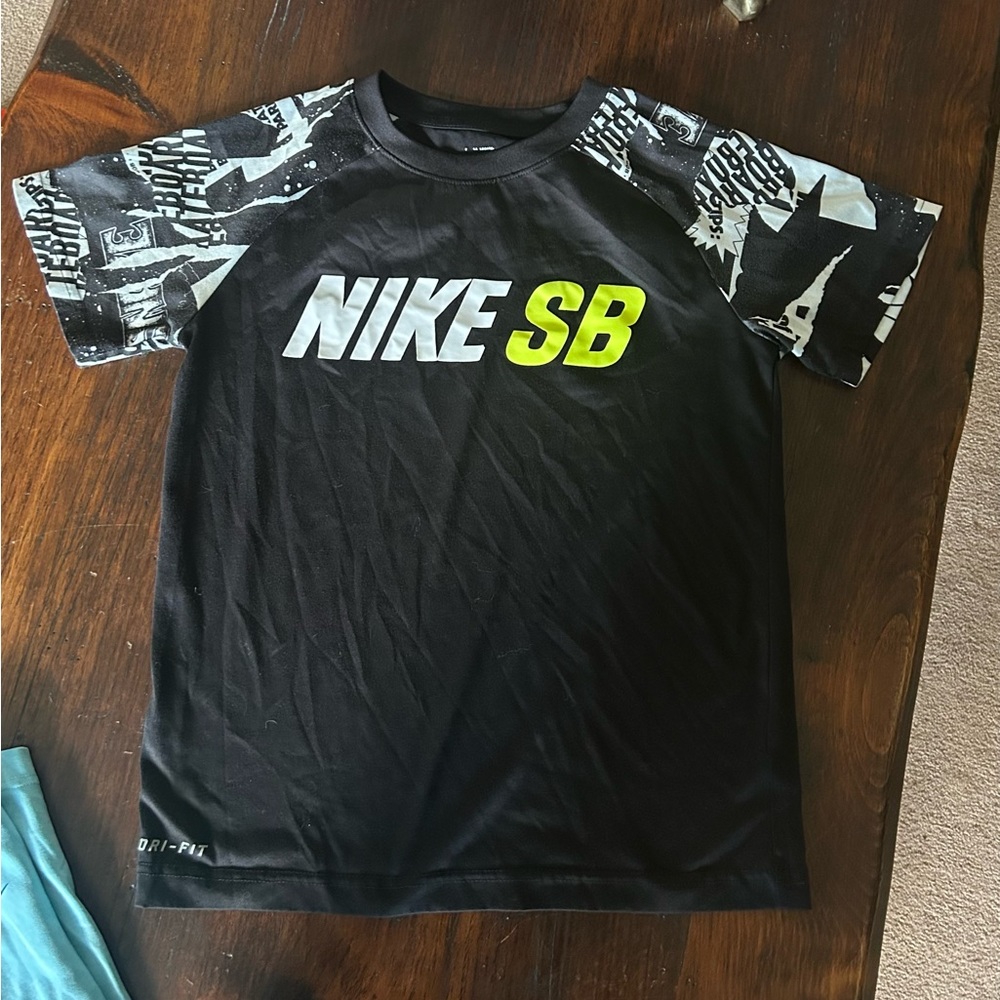 Nike Sri-Fit Shirt